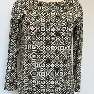 DANIEL &  MAYER -  MAGLIA in viscosa - FIORE VERDE