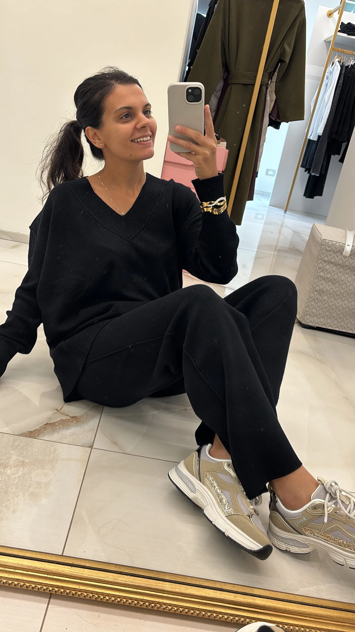 SUSY MIX - COMPLETO MAGLIA V + PANTALONE - NERO - immagine 6