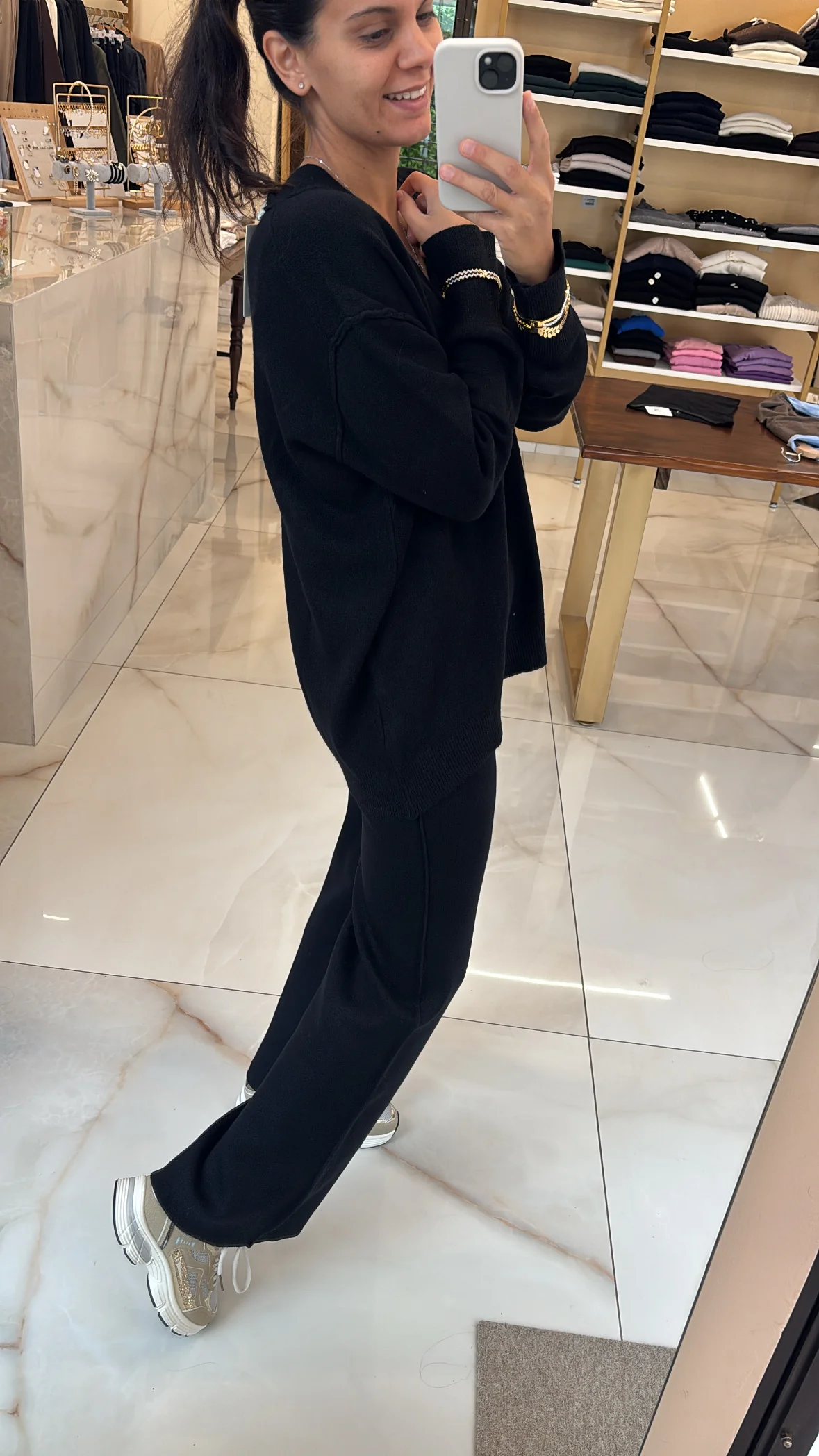 SUSY MIX - COMPLETO MAGLIA V + PANTALONE - NERO - immagine 5