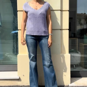 IDILLI'S - CANOTTA IN MAGLIA SCOLLO A V - LILLA