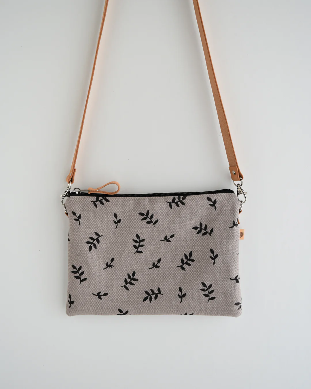 Tracolla GELSOMINO grigio perla germogli - immagine 2