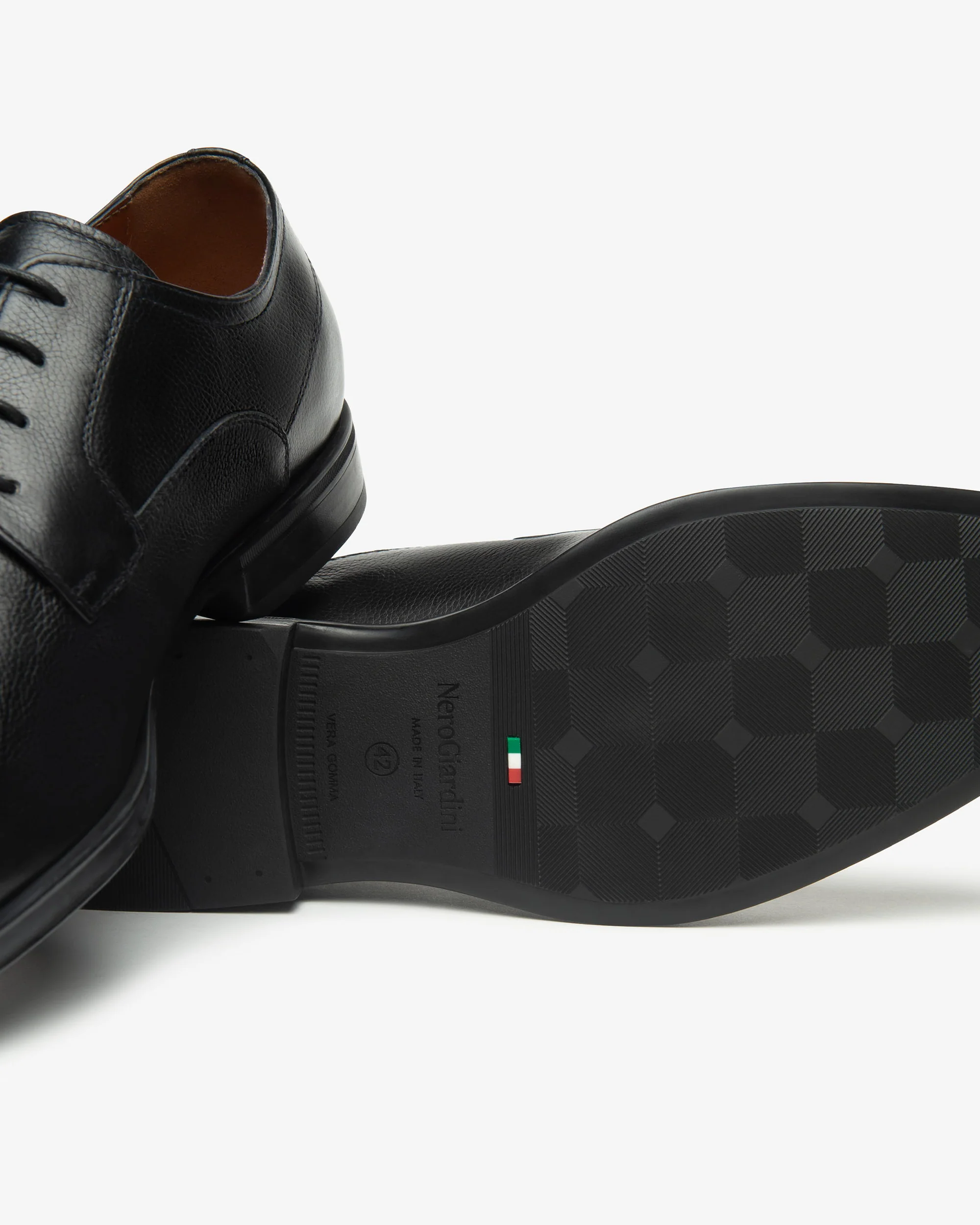 UOMO - Stringata - NeroGiardini - I500760UE - immagine 6