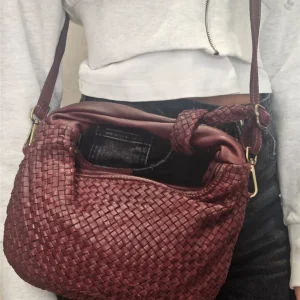 Borsa Pelle Intrecciata Piccola Lung. Cm 26 H.cm 16 - Divisione Chickster's cod. M3557