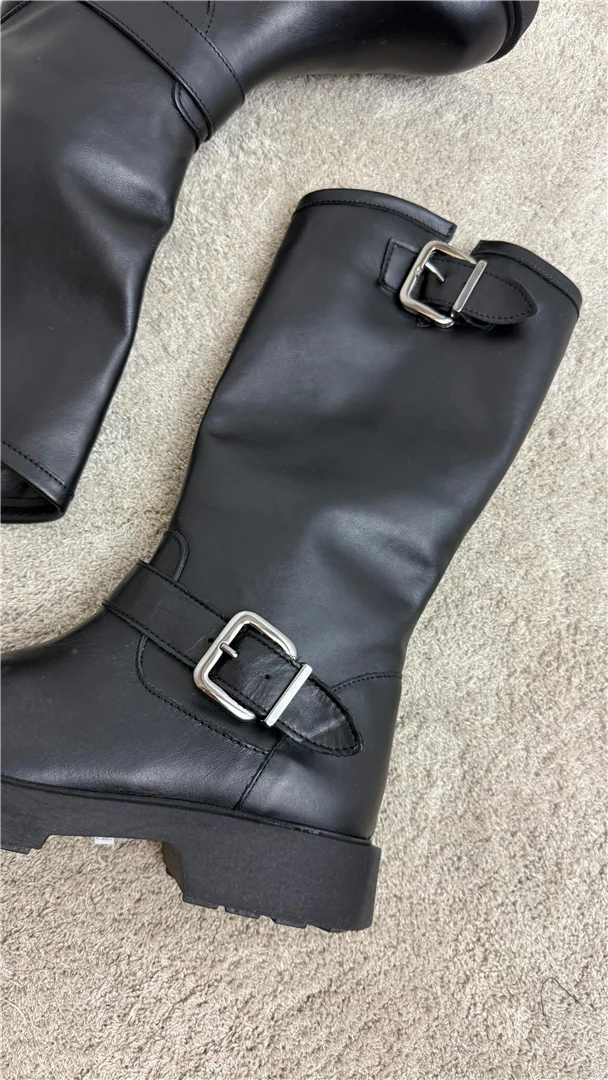 Biker In Pelle Con Fibbie - Via Mondana cod. VMD001 - immagine 4