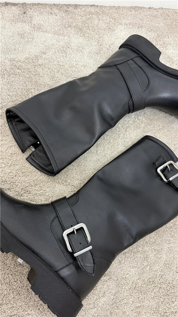 Biker In Pelle Con Fibbie - Via Mondana cod. VMD001 - immagine 5