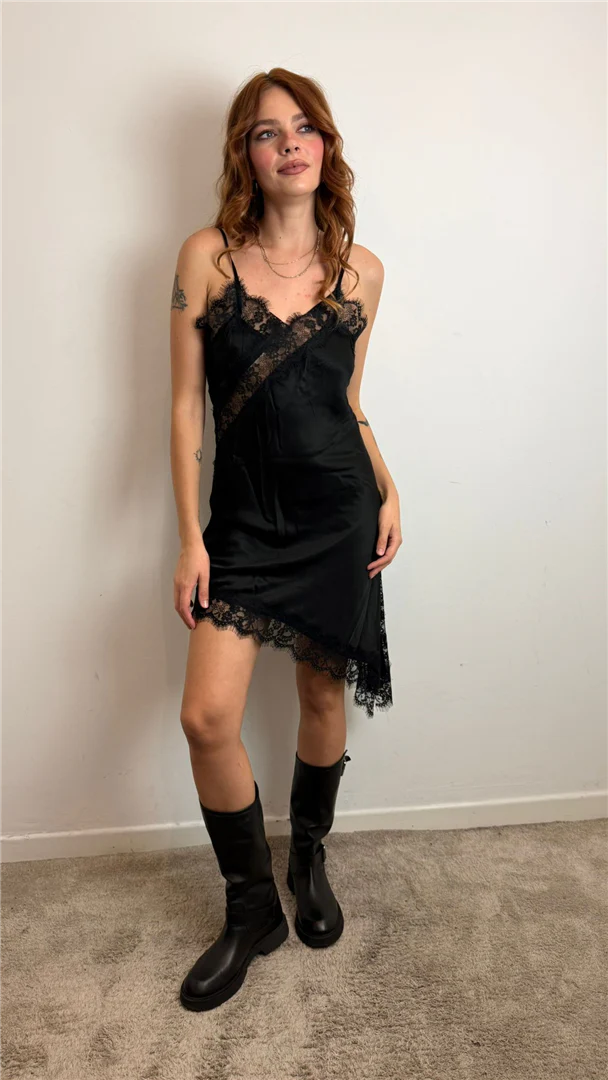 Abito Asimmetrico Con Inserti In Pizzo - Vicolo cod. TF1154 - immagine 7