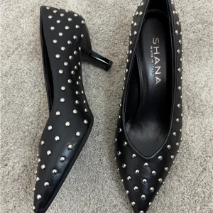 Decollete Con Borchie Tacco Cm 7 - Shana cod. TED  842/50