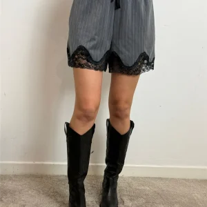 Short Con Inserti In Pizzo - Haveone cod. PSO_P230