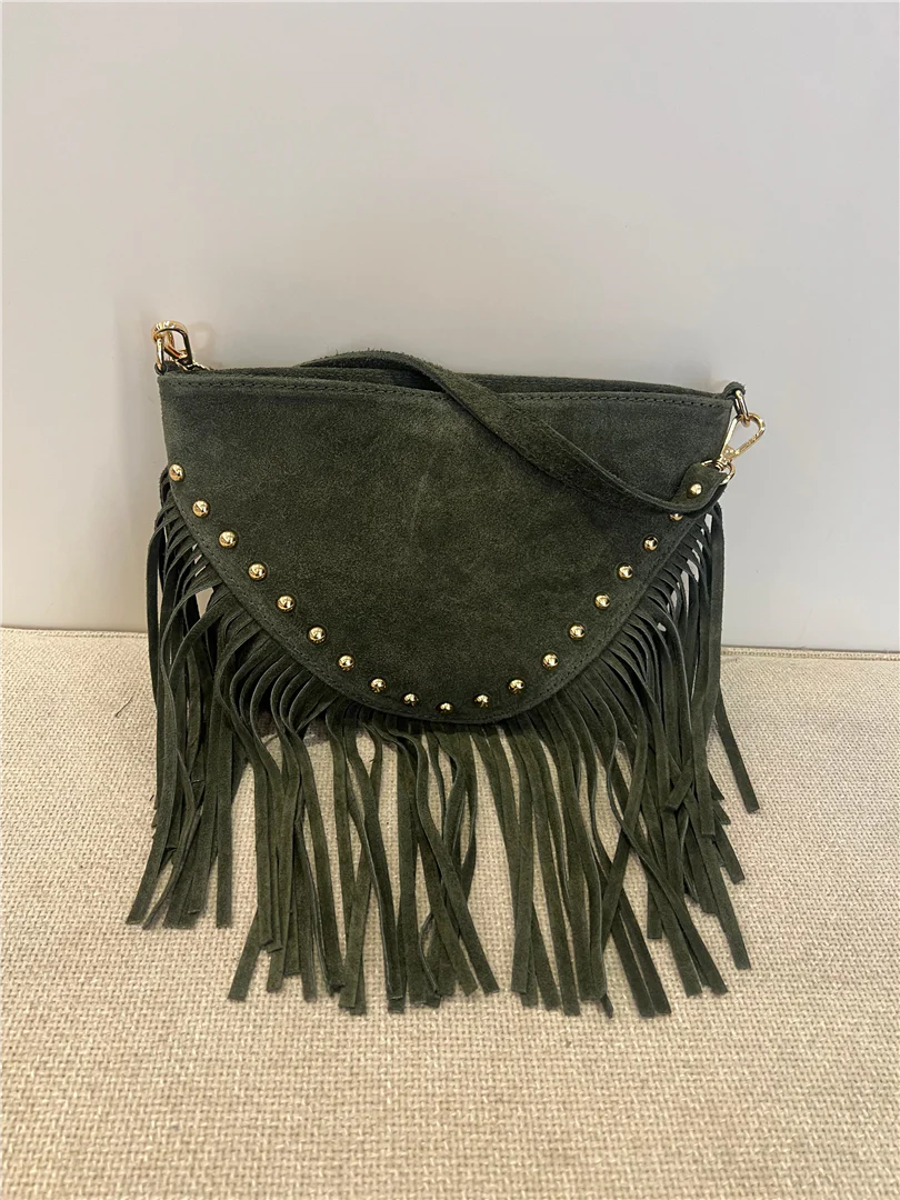 Pochette Con Frange In Camoscio Con Borchie E Tracolla - Divisione Chickster's cod. M3585 - immagine 8