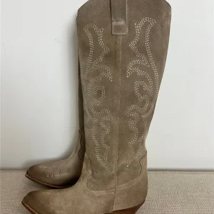 Tivali Texani Donna Alti In Camoscio Con Ricamo - Via Mondana cod. V010