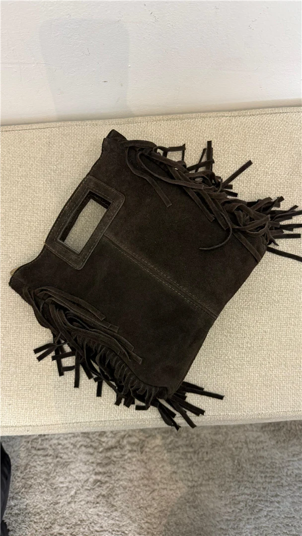 Borsa A Mano Con Tracolla E Frange Laterali, Lung. Cm 23 H. Cm 26 - Divisione Chickster's cod. M3597 - immagine 3