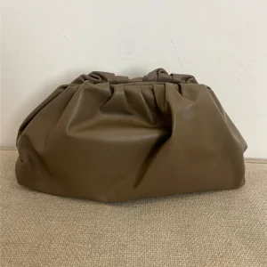 Borsa Pasticcino Grande Con Tracolla Argento Lung. Cm 34 H. Cm 20 - Divisione Chickster's cod. M3538