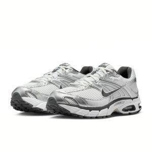 Nike Air Max Moto 2K – Photon Dust/Metallic Silver/Light Smoke Grey/Antracite