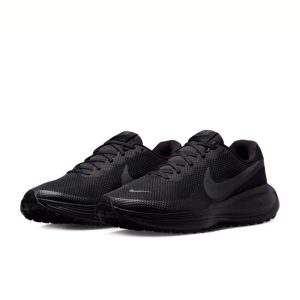 Nike Revolution 8 – Black