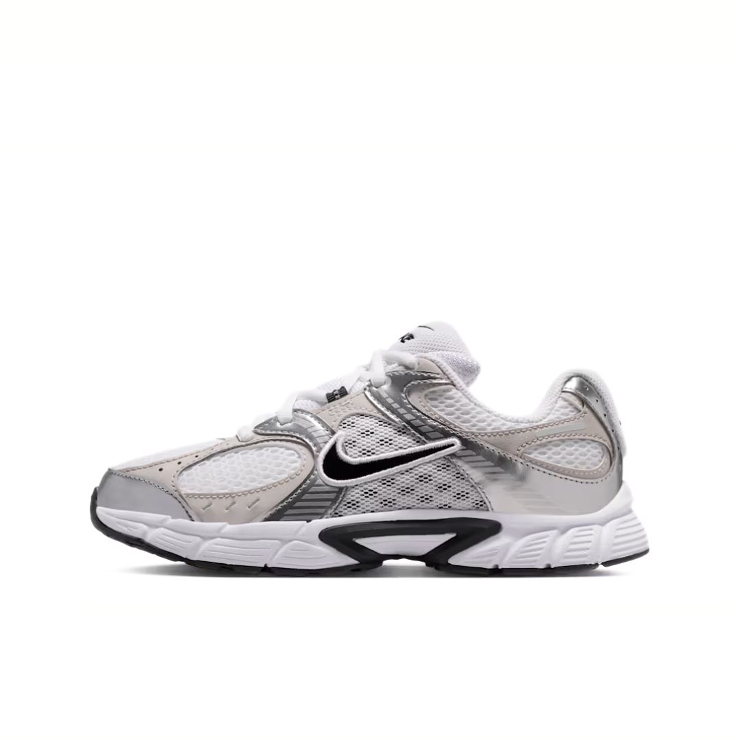 Nike V5 RNR (gs) – White/Vast Grey/College Grey/Black - immagine 3