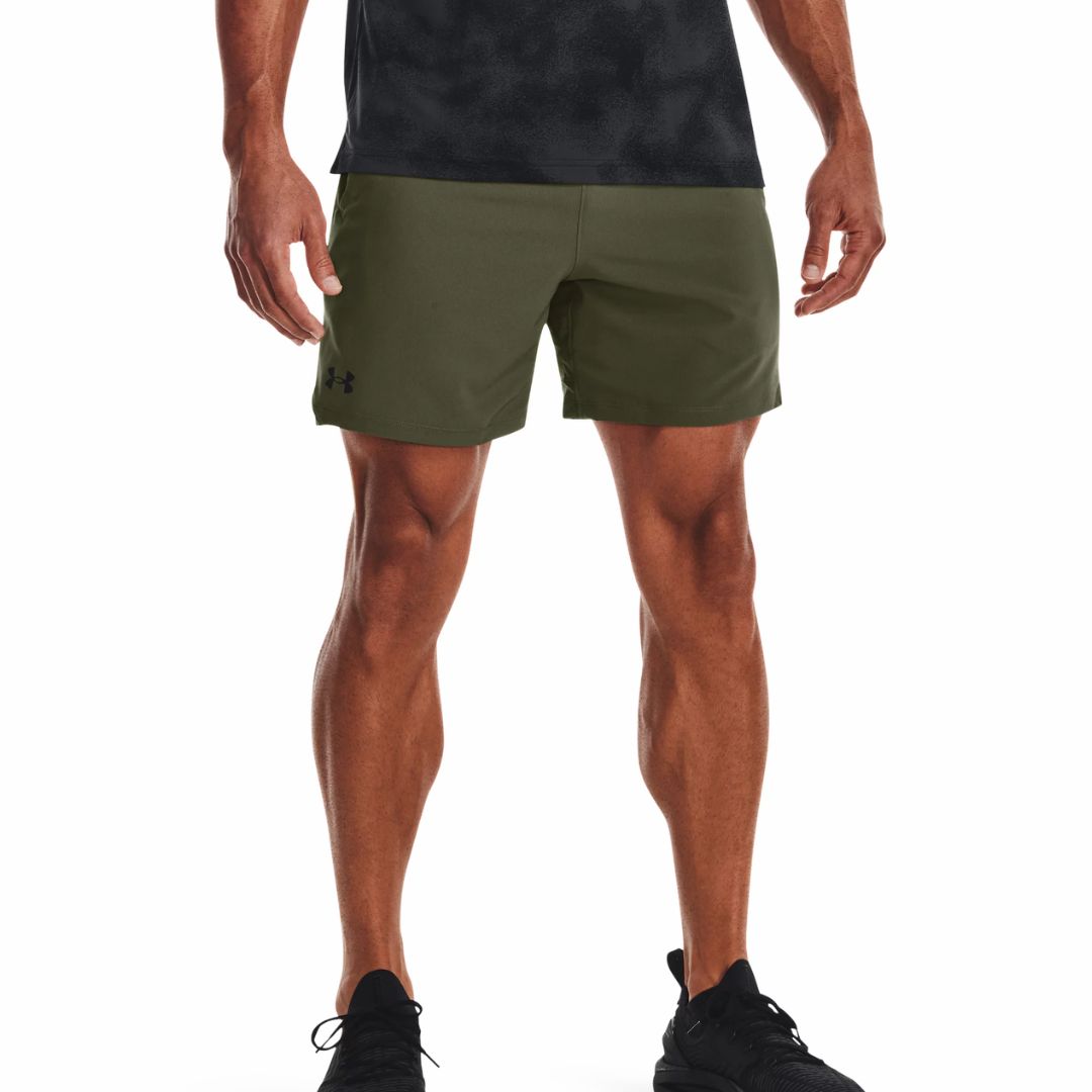 Under Armour Shorts da 15 cm Vanish Woven – Marine OD Green/Black