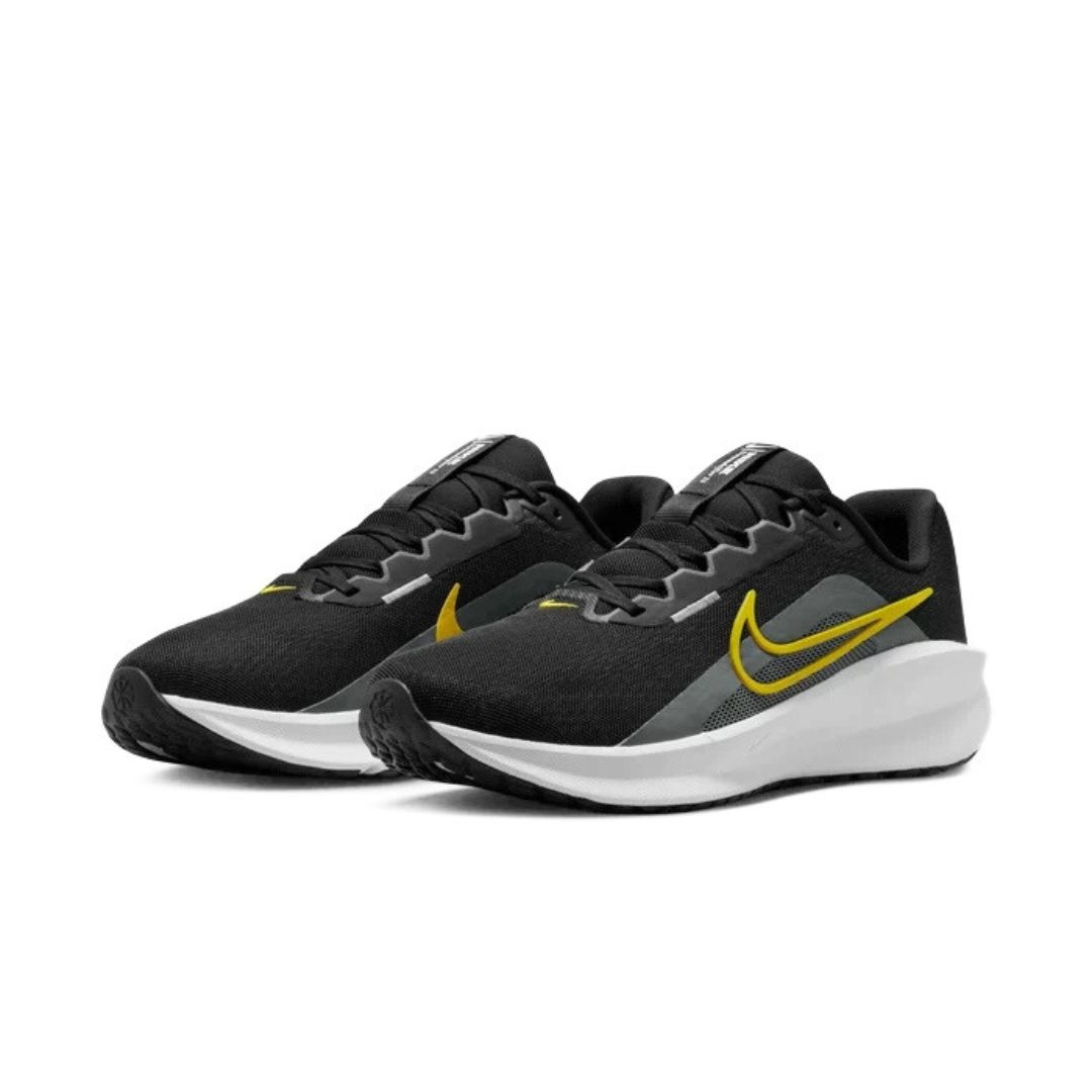 Nike Downshifter 13 – Black/Yellow