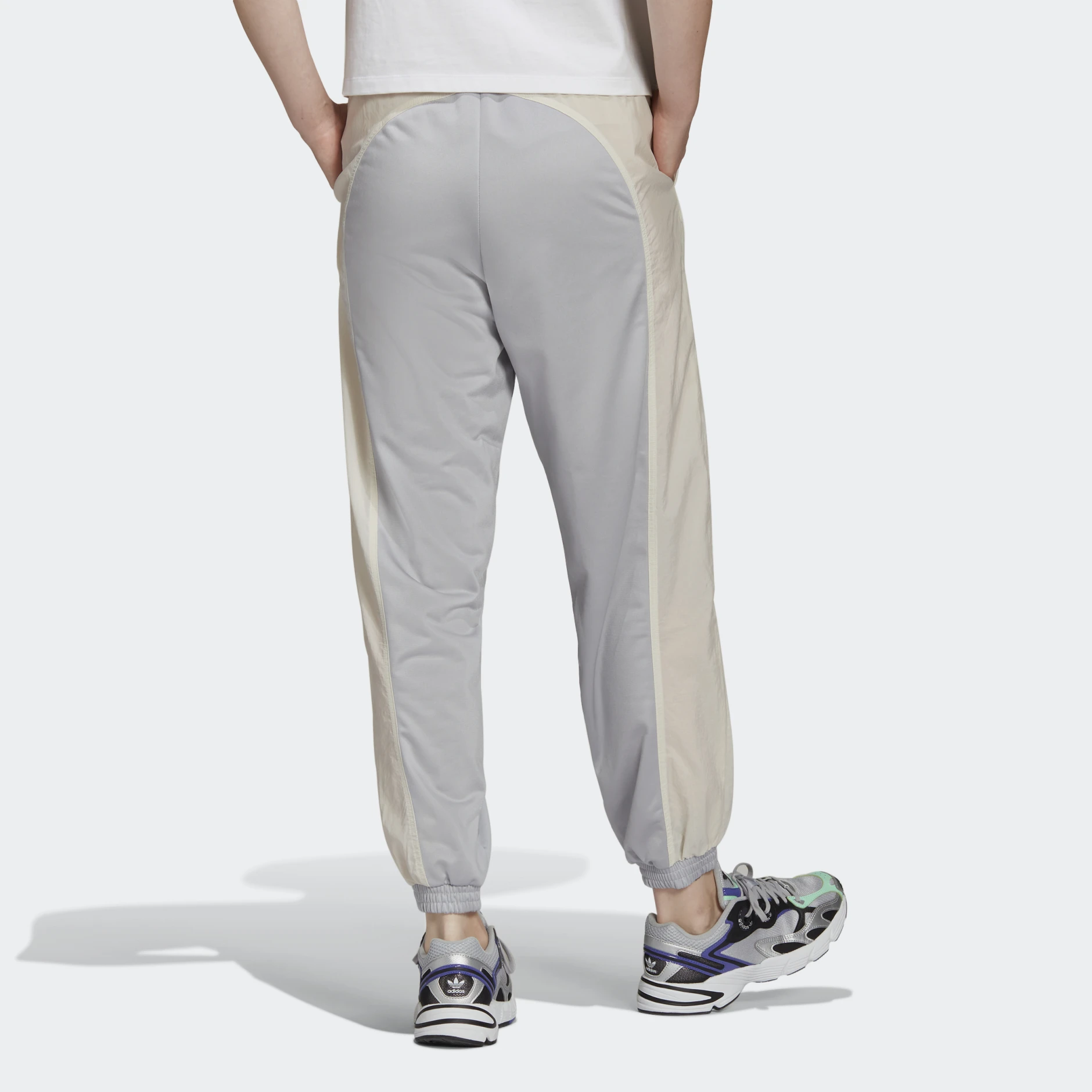 Adidas Adicolor Split Trefoil Track Pants - immagine 4