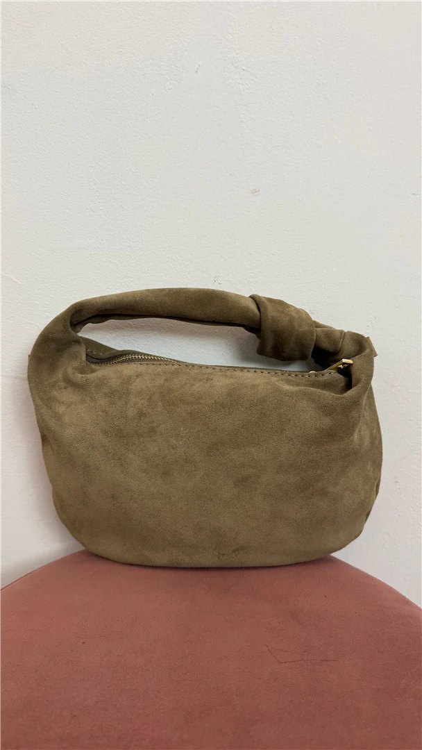 Borsa Luna Nodo In Camoscio Con Tracolla Lunga - Divisione Chickster's cod. M3589 - immagine 9