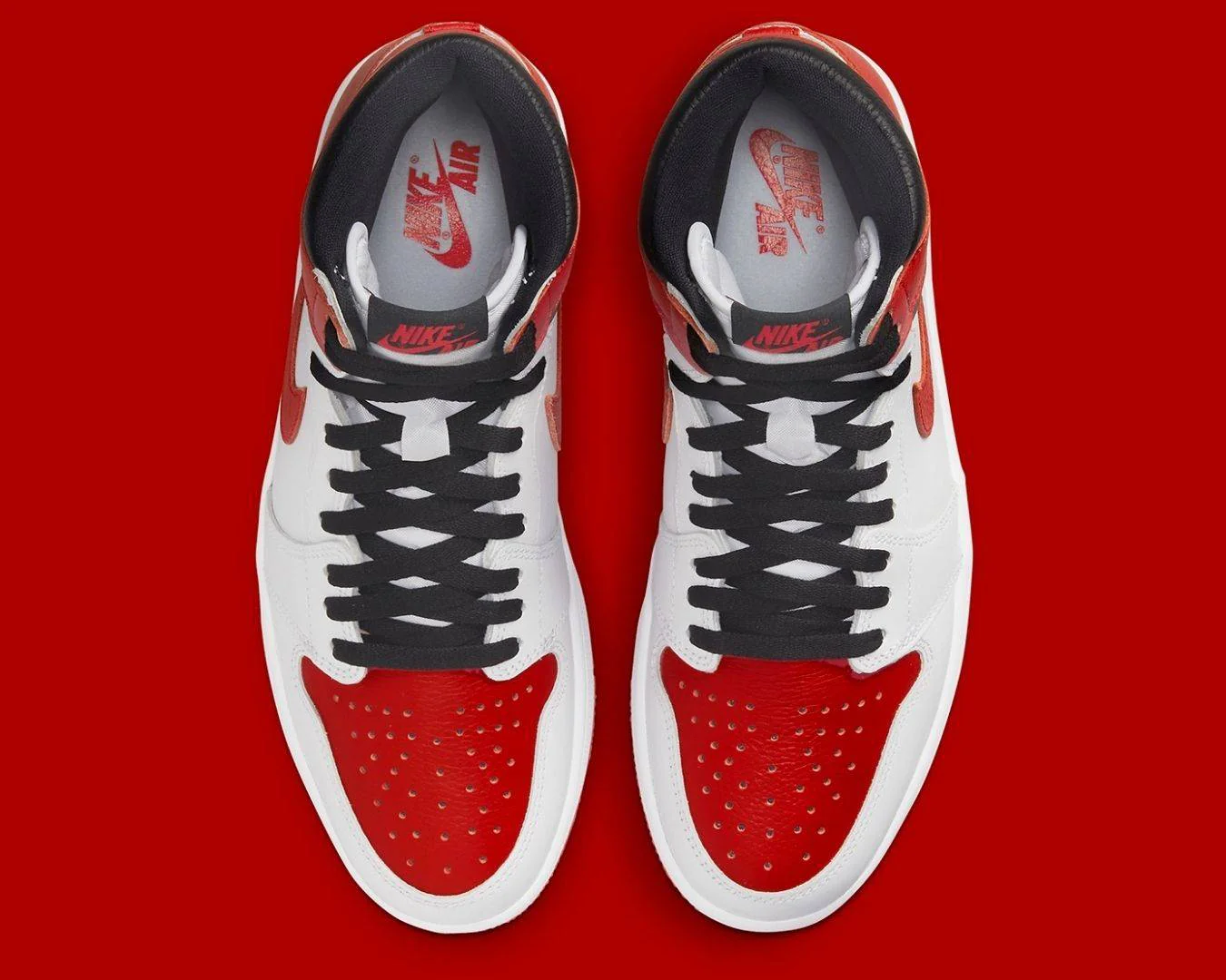 NIKE AIR JORDAN 1 RETRO HIGH OG 555088-161 - immagine 5