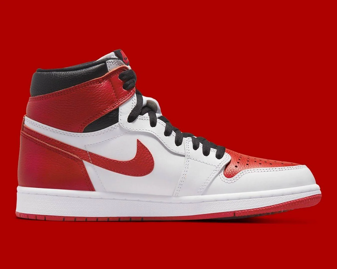 NIKE AIR JORDAN 1 RETRO HIGH OG 555088-161 - immagine 4